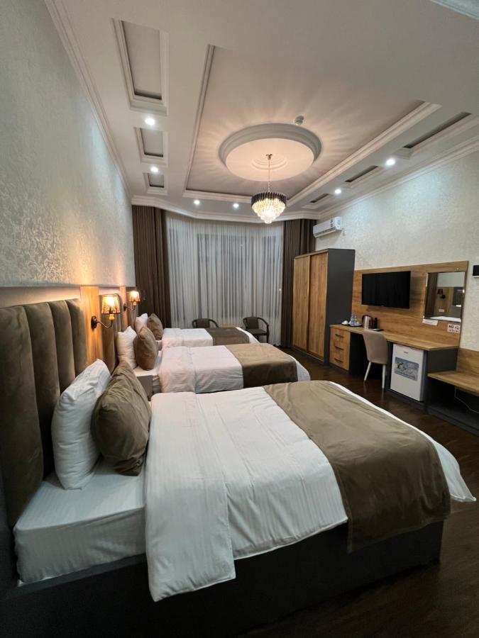 Hotel Sharq Douchanbé Extérieur photo