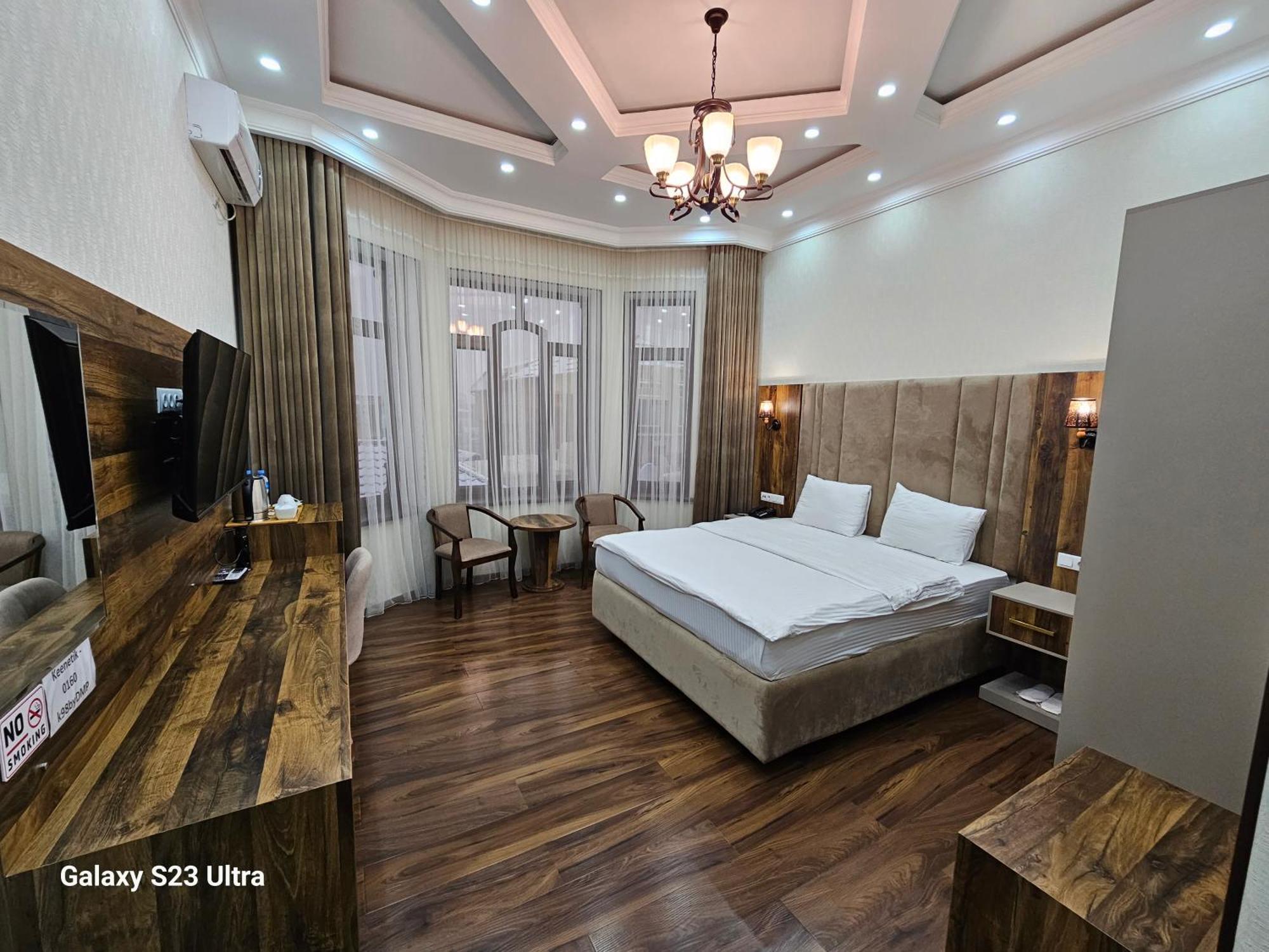 Hotel Sharq Douchanbé Extérieur photo