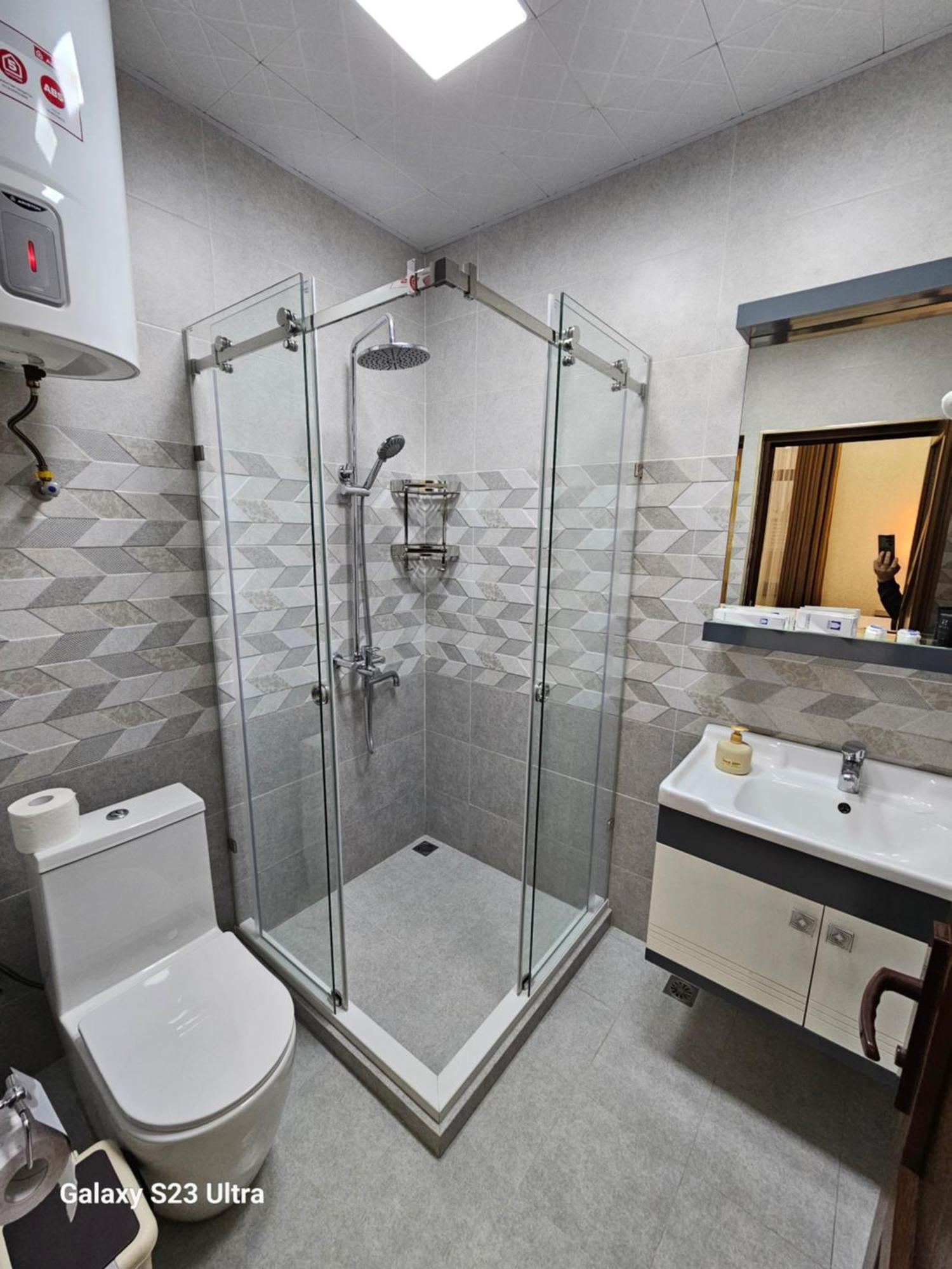 Hotel Sharq Douchanbé Extérieur photo