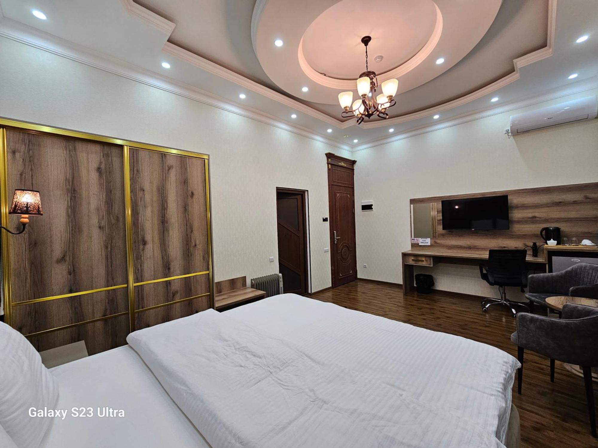 Hotel Sharq Douchanbé Extérieur photo