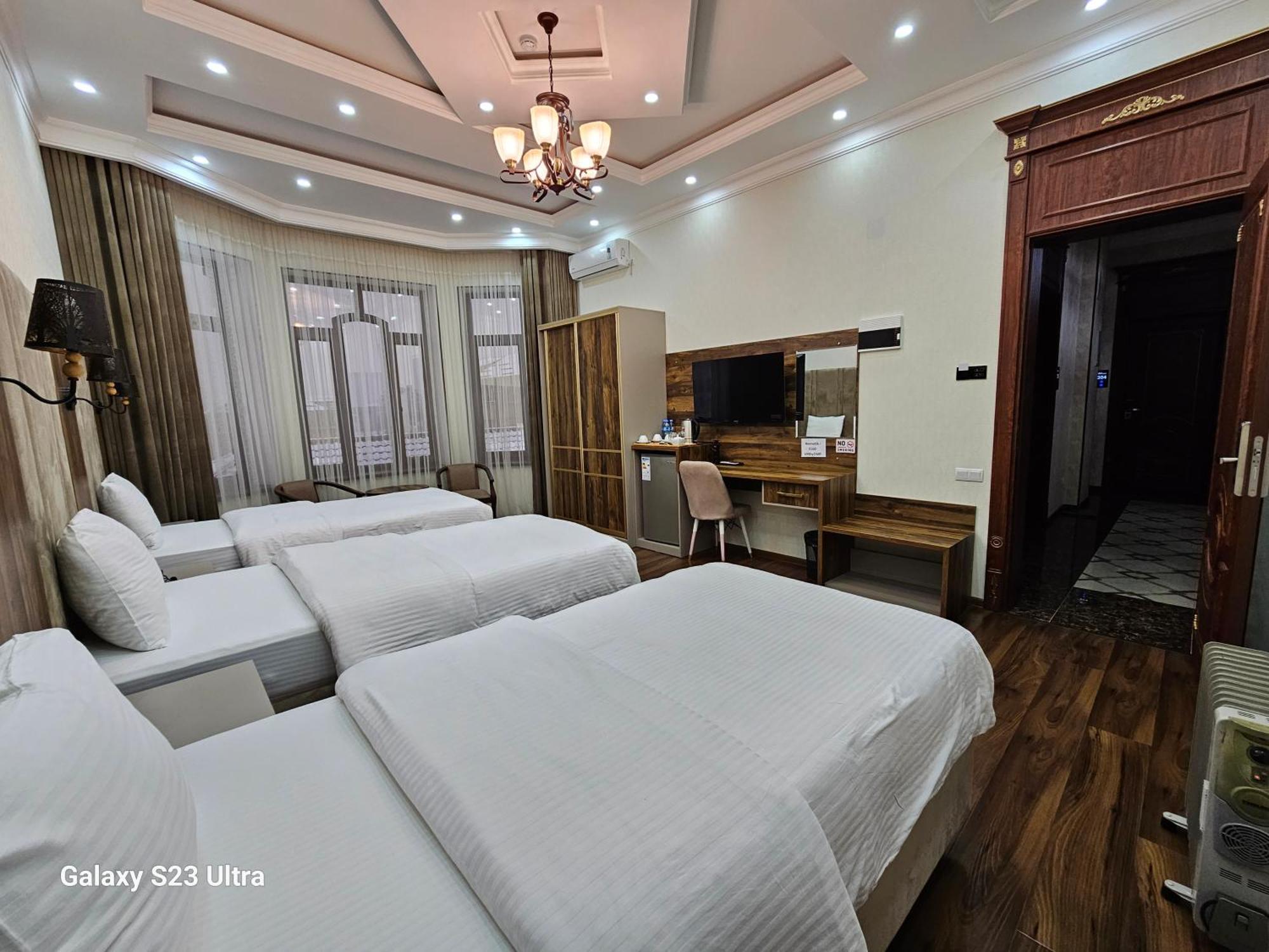Hotel Sharq Douchanbé Extérieur photo