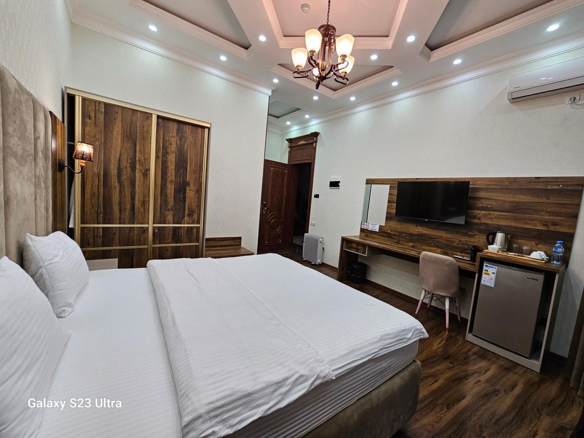 Hotel Sharq Douchanbé Extérieur photo